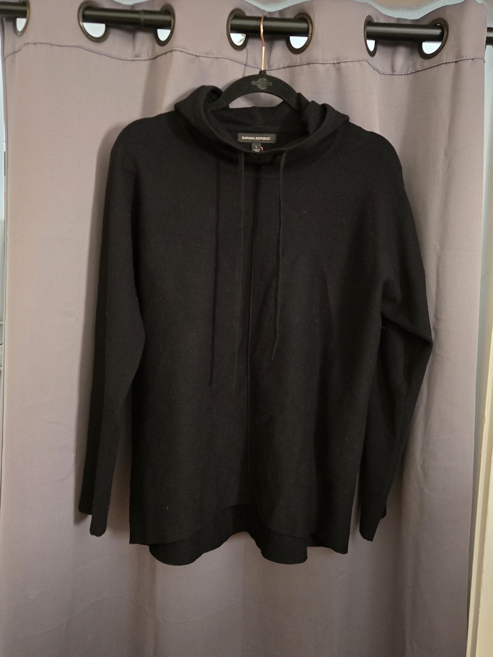 Banana Republic Black Hooded Pullover Sweater